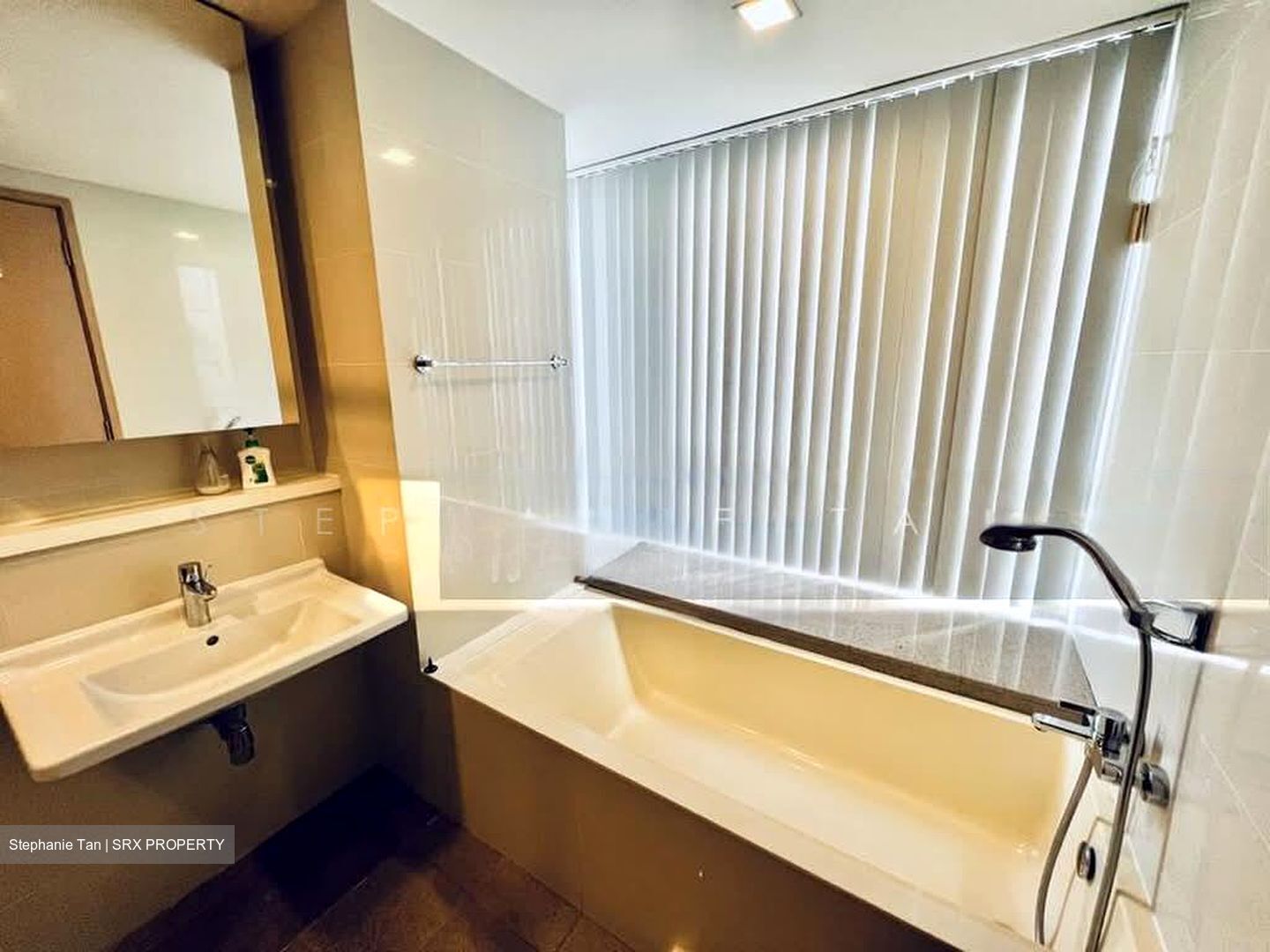 Waterford Residence (D9), Apartment #567696991